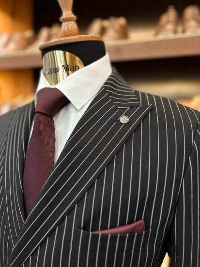 Костюм МИР 2-ка Двубортный Черный в полоску